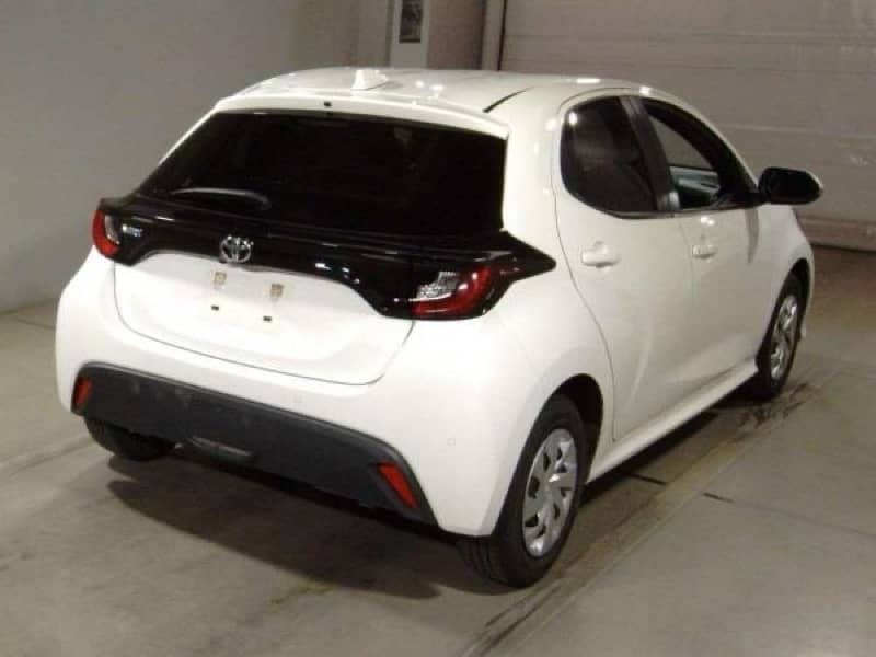 Yaris X 2021 6