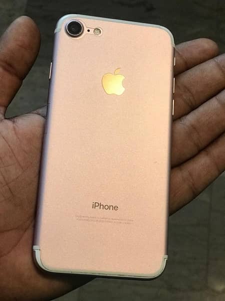 iPhone 7 pta approved memory 32gb  all ok no any fault 0