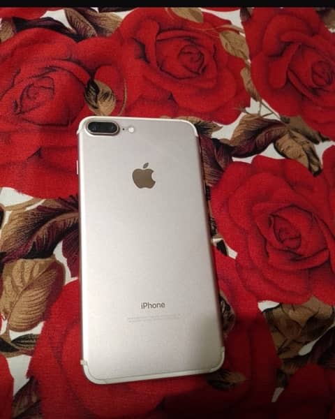 iPhone 7pluss 128GB battery hald 94 ha or 10/10 PTA proof ha 3