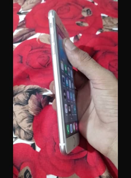 iPhone 7pluss 128GB battery hald 94 ha or 10/10 PTA proof ha 6