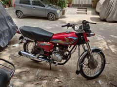 Honda 125 Red Colour 0