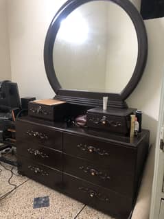 Full size dressing table 0