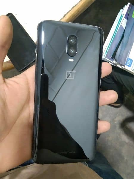 OnePlus 6t 8/128 3