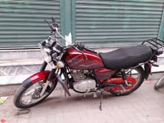 Suzuki gs 150se 2022