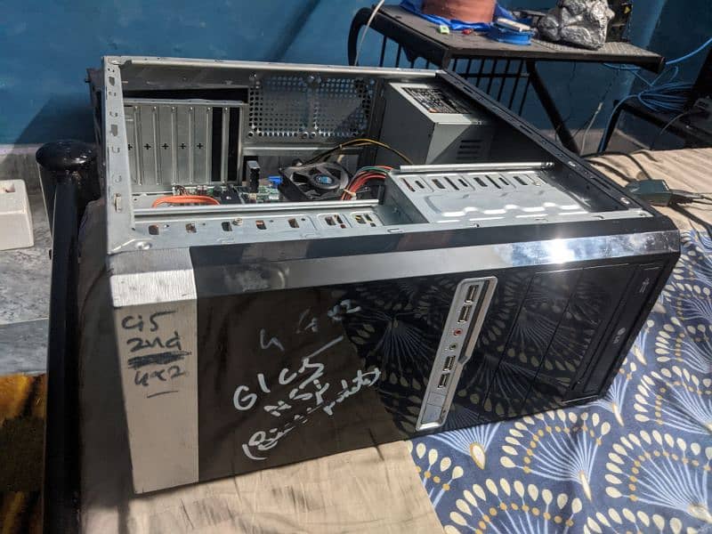 Gaming machine in cheap with 750ti 8gb ram 500hard 2