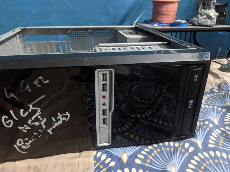 Gaming machine in cheap with 750ti 8gb ram 500hard 3