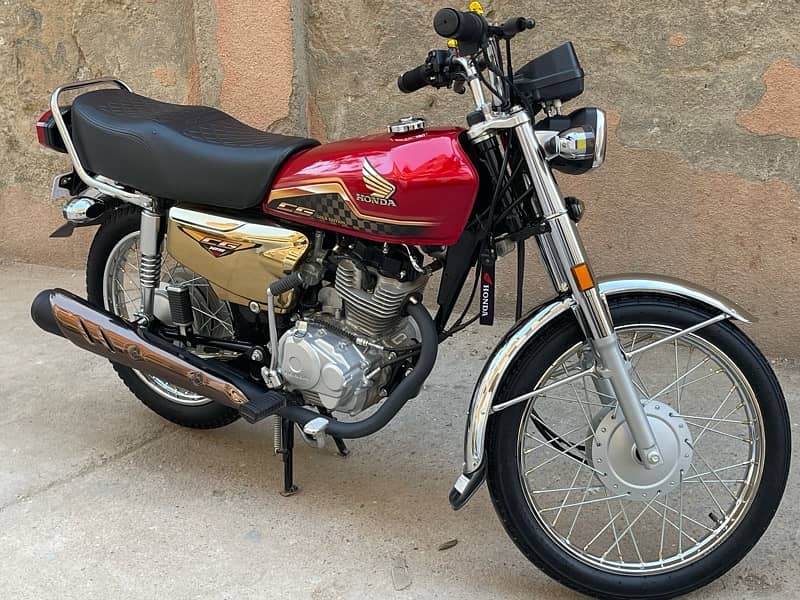 Honda CG 125 Gold Edition 3