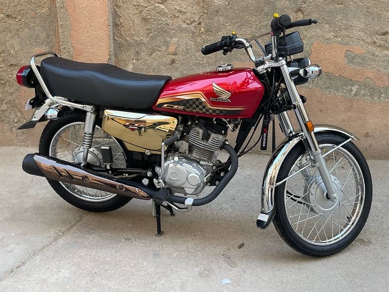 Honda CG 125 Gold Edition 5