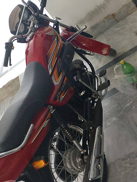 honda prider in new condition 1