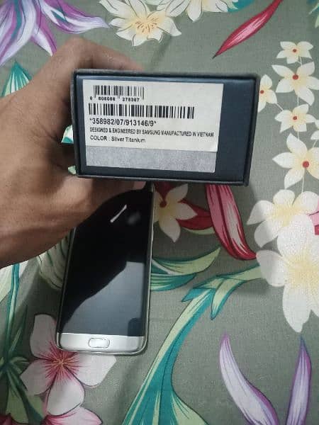 Samsung Galaxy s7 edge. . . 03134043247 5