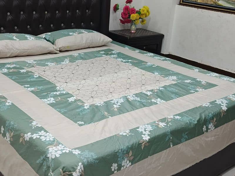 Crystal Cotton Bed Sheet - Double Bed
Embroidered King Size Bed Sheet 16