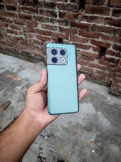 ONE Plus 10 Pro 5G in Mint Condition