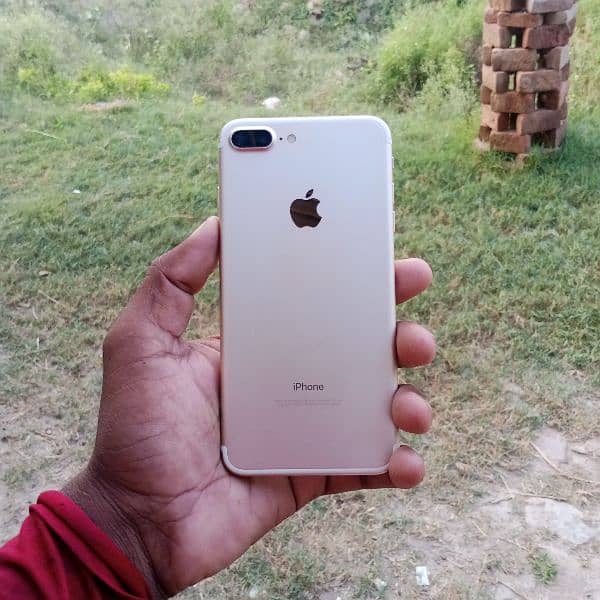 iphone 7plus 128 g non PTA 3