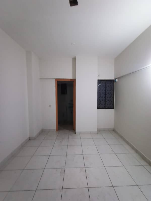 3 Bed DD Flat Available For Rent 0