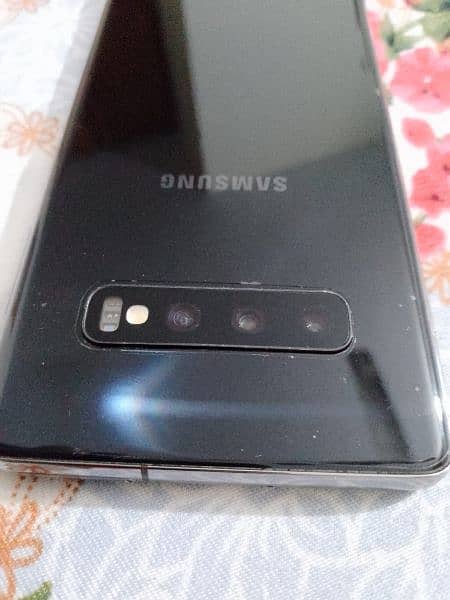 Samsung S10 Plus 1