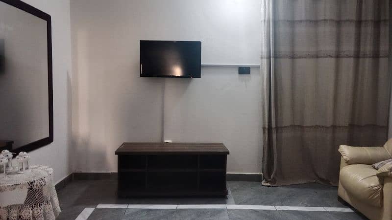 Tv unit 2