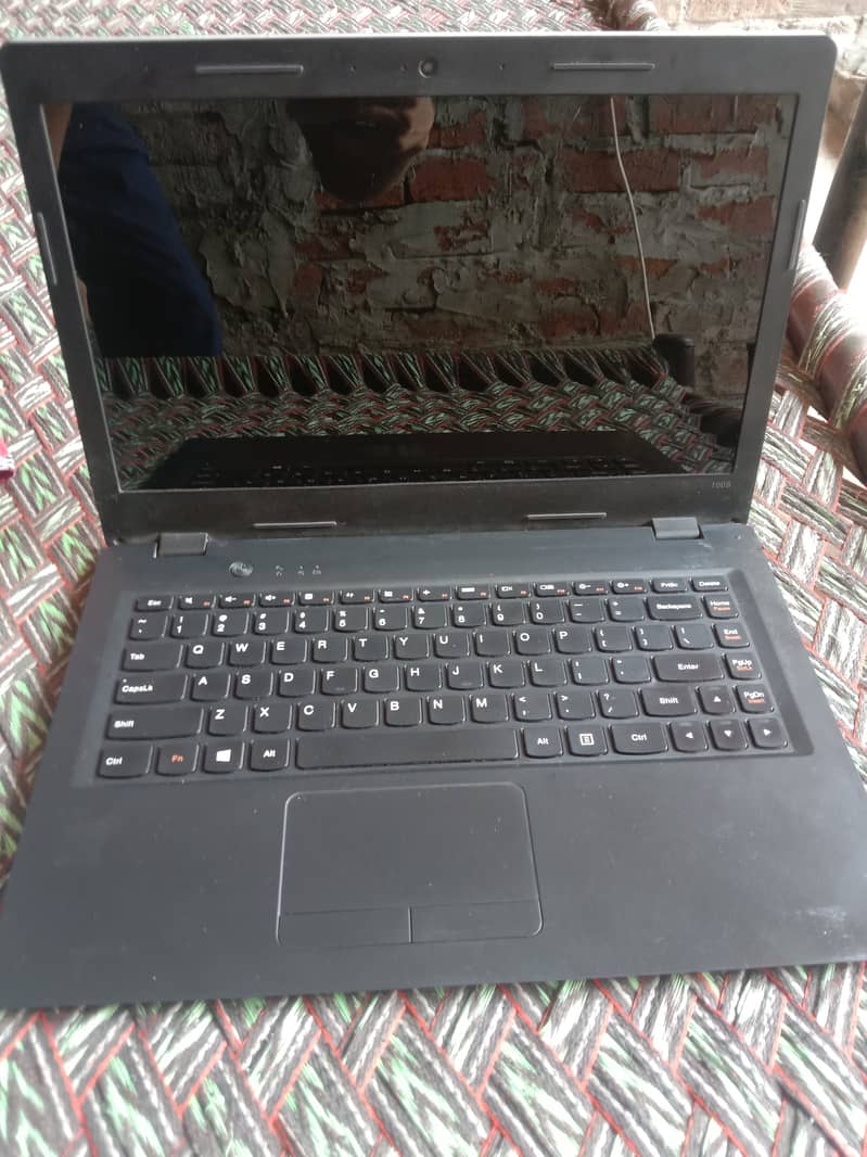 Lenovo ideapad laptop 0