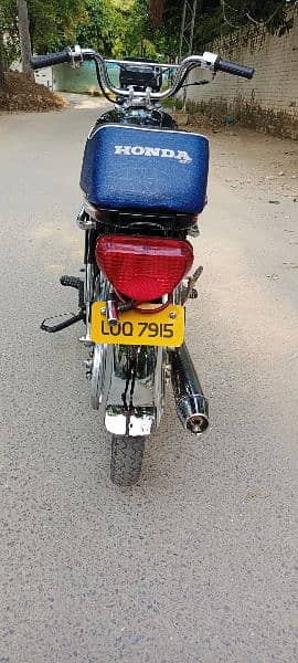 Honda CD 70 6