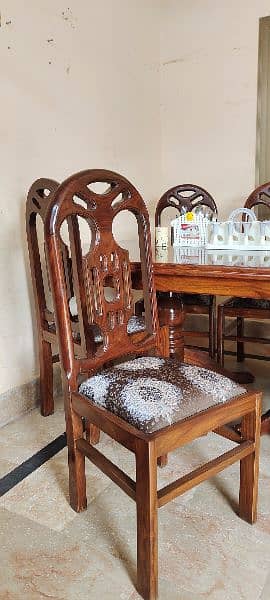 Dining table with 6 chairs 2