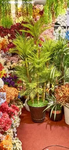 Artificial decorations  plants, indoor plants, planters, Lamps