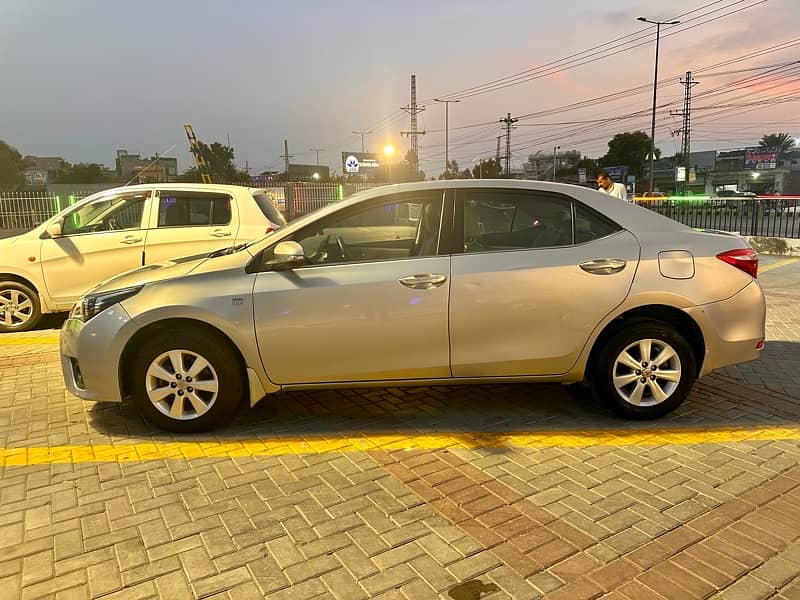 Toyota Altis Grande 2015 9