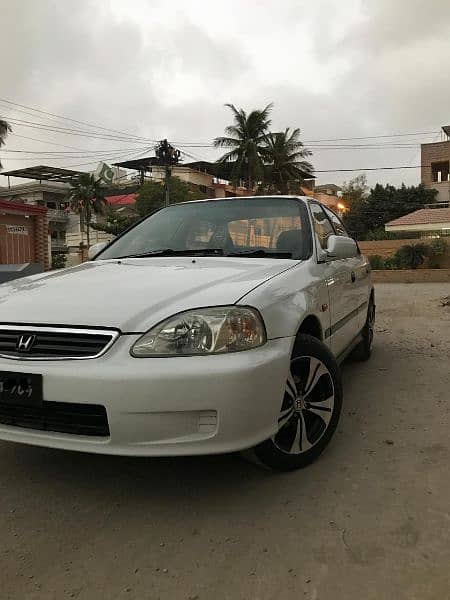 Honda Civic EXi 2000 9