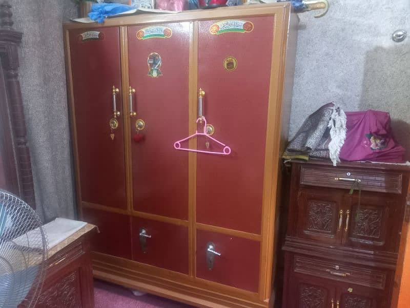 cabinet 2