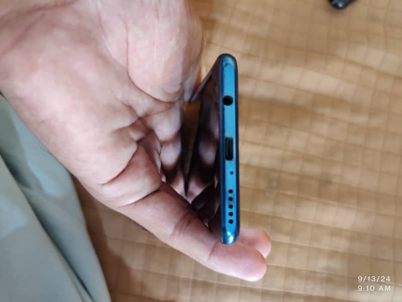 Huawei p30 lite 4 gb ram 128 gb memory official pta approval 4