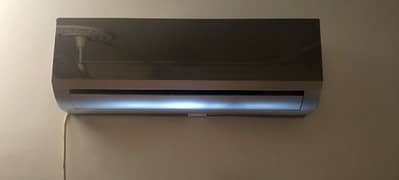 kenwoon split ac 1 tonn non-invertor for sale excellent condition