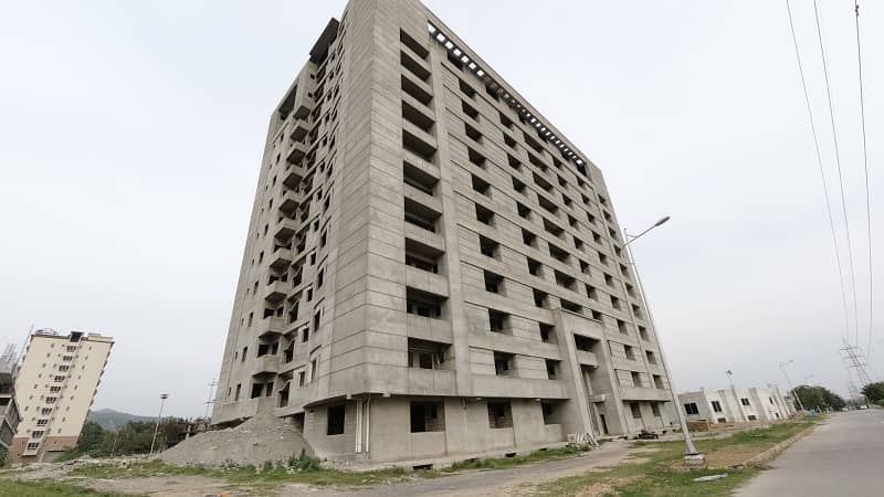 2 Bed Apartment Available For Sale. In Reliance Arcade MPCHS B-17 Islamabad. 9