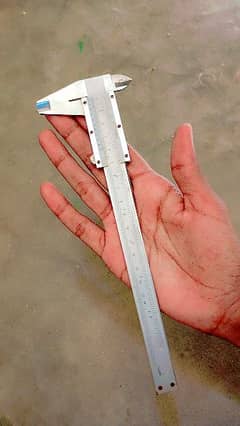 Vernier caliper in just 999