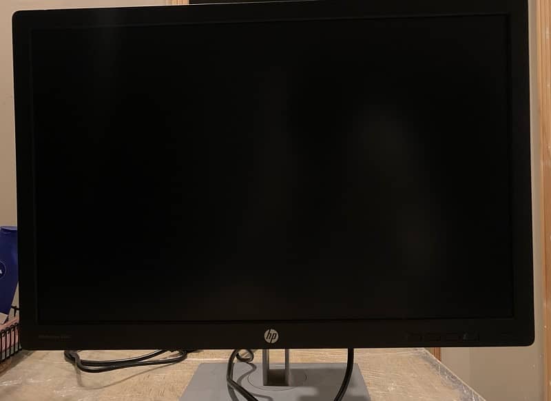 URGENT SALE HP led monitor display 24 inch, 1080p+ display 1