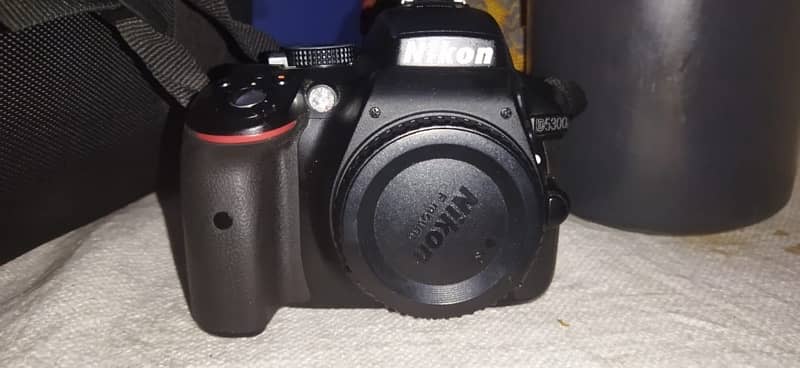 Nikon D5300 with 3 lenses and accesories 1