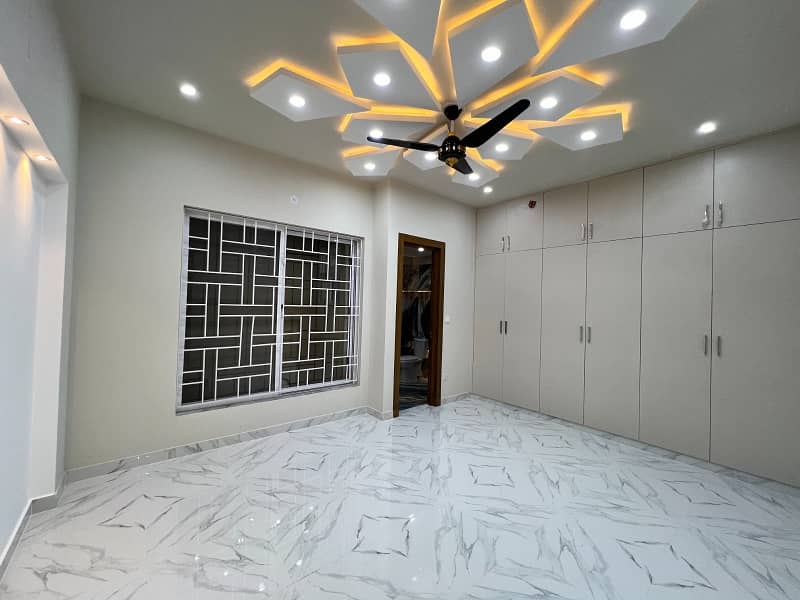 7 Malra Brand New Upper Portion For Rent 3