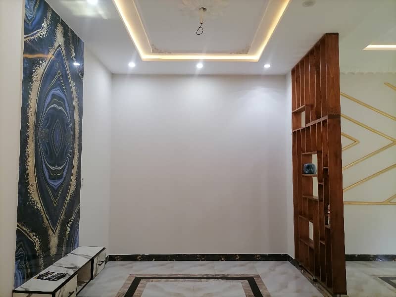 Prime Location A Centrally Located House Is Available For sale In Lahore 6