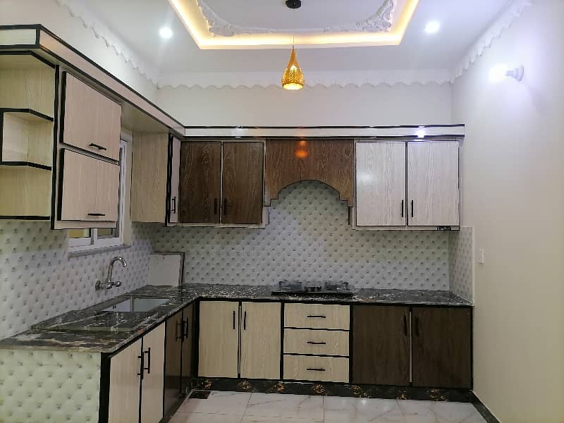 Prime Location A Centrally Located House Is Available For sale In Lahore 7