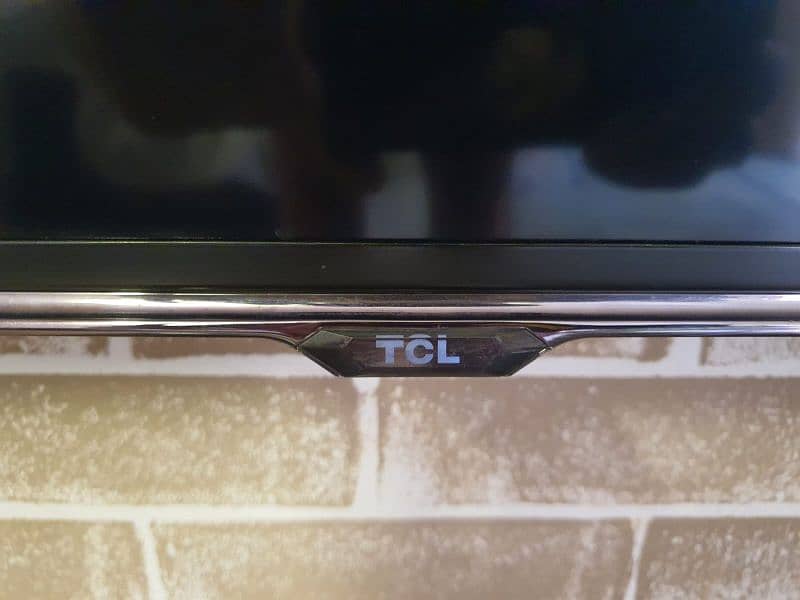 imported TCL 65"lnch smart led TV 1