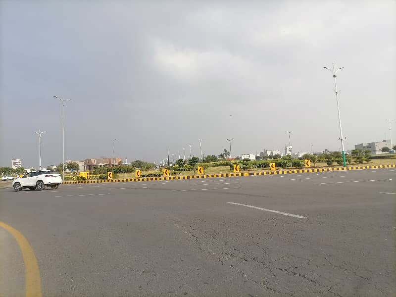 In Lahore You Can Find The Perfect Residential Plot For sale 1