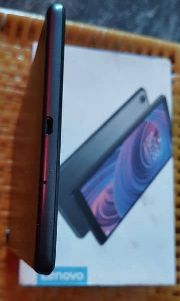 Lenovo Tab M8 2