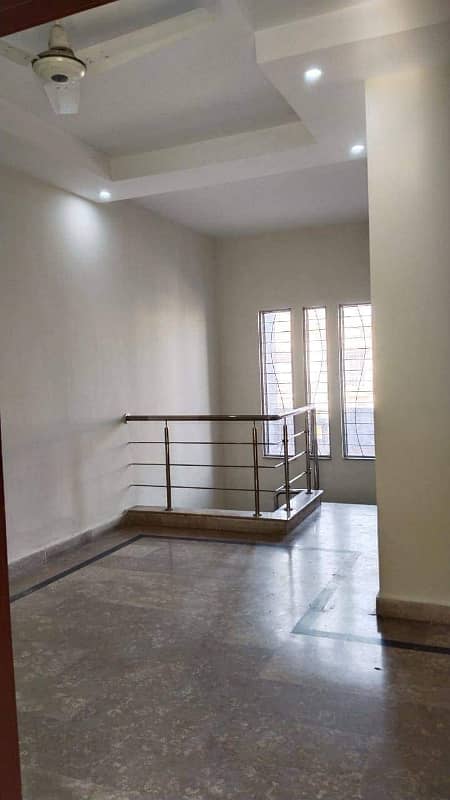 6 Marla House for rent in paragon city 3