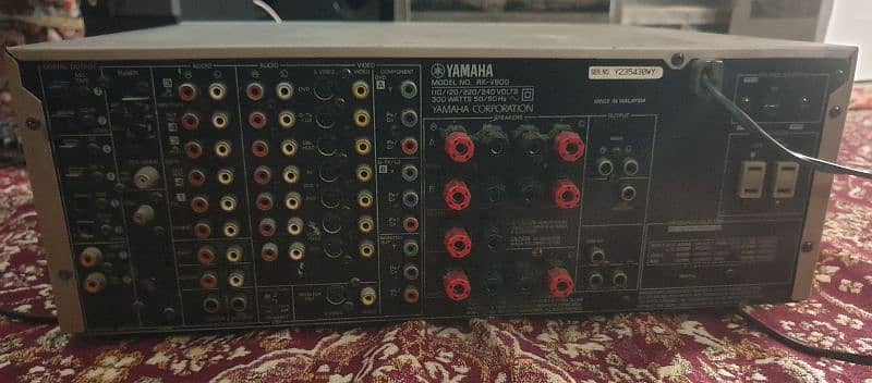 yamaha RX-V800 Amplifier 6