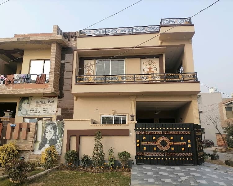 House Of 5 Marla For Sale In Eden Boulevard Housing Scheme 0