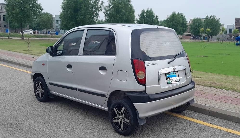 Hyundai Santro 2004 Exective 2