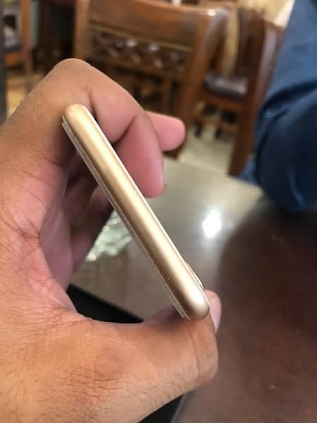 Iphone 8 64gb  non- pta, 10/10 , condition  , battery 77% 5