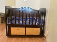 Kids Cot / Baby Cot / Kids Bed / Kids Furniture /Baby bed for sale