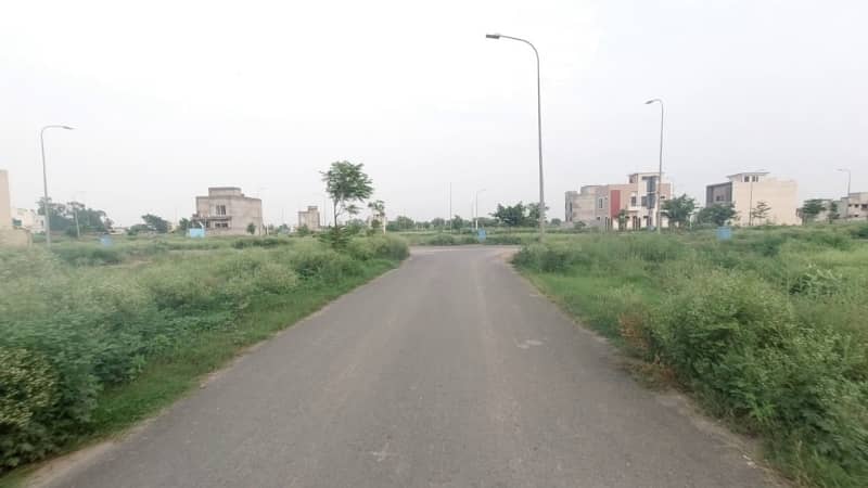 5 Marla Plot For Sale In DHA 9 Town Block B Lahore 4