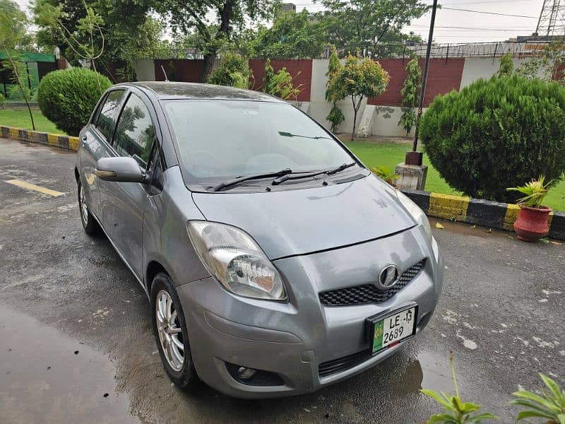 Toyota vitz  2008 7