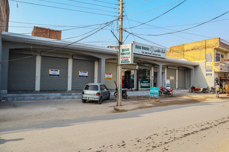 Shops Available For Rent At Faisalabad For Bank, Brand's, Mart, Restaurants , Fast Food, Pharmacy 6