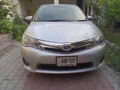 Toyota Corolla Axio 2012