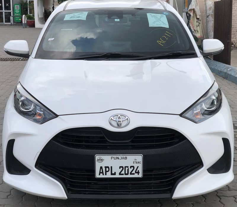 Toyota Yaris Hatchback 2021 1